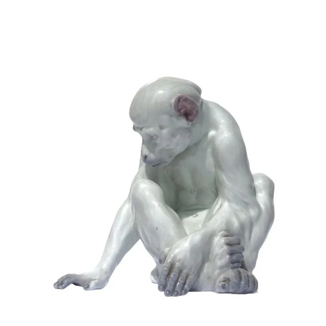 Art Deco Porcelain Monkey from Gebrüder Heubach, Germany, 1920 For Sale - Image 3 of 9