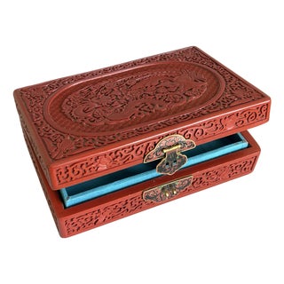 Mid 20th Century Chinese Export Cinnabar Lacquer Jewelry Box For Sale