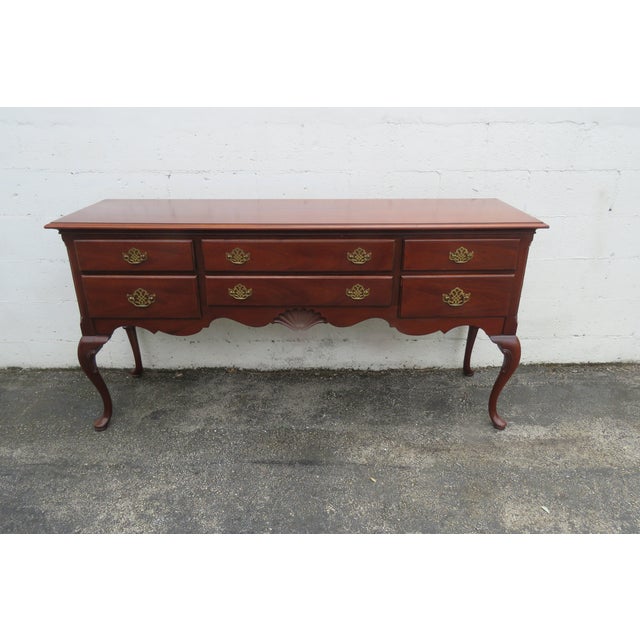 Late 20th Century Hickory Queen Anne Mahogany Long Sideboard Buffet Credenza Bathroom Vanity For Sale - Image 15 of 17