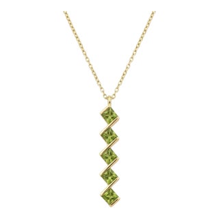 Green Peridot Princess Cut Pendant | August Birthstone Necklace | Unique Vertical Charm Pendant For Sale
