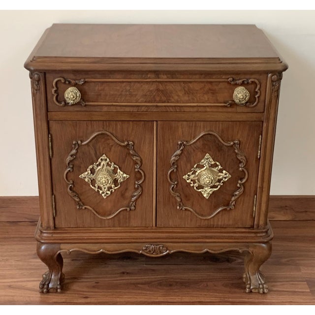 Baroque 20th Century Pair of French Nightstands with One Drawer and Doors and Claw Feet For Sale - Image 3 of 18