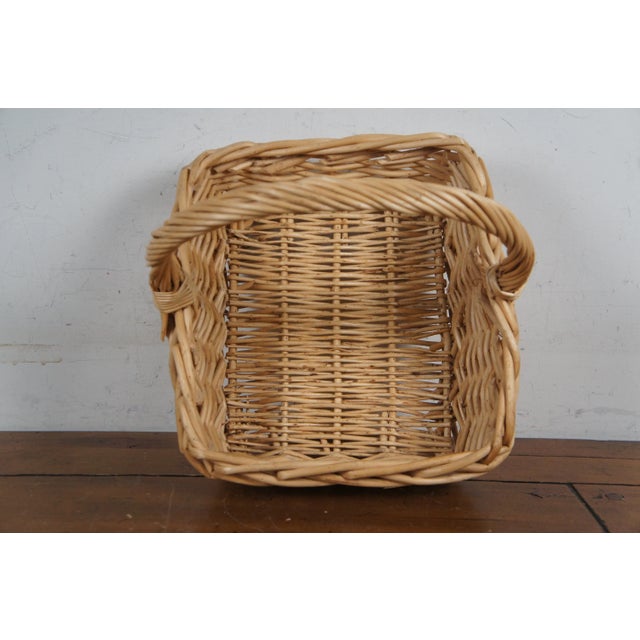 Mid 20th Century Vintage Woven Reed Willow Country Farmhouse Harvest Gathering Basket For Sale - Image 6 of 10
