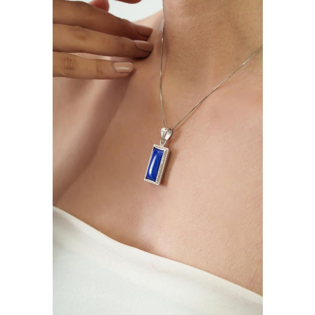 Blue Artisan 13.98 Ct Lapis Lazuli Cabochon Pendant With Braided Border in 925 Sterling Silver For Sale - Image 8 of 12