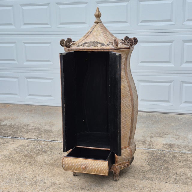Gold Unusual 20th Century Chinoiserie Pagoda Top Bombe Form Cane 2-Door Storage Cabinet For Sale - Image 8 of 12