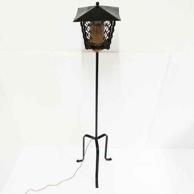 Mid-Century Modern Vintage French Tripod Floor Lamp in Perforated Metal, Steel and Brass, 1950s For Sale - Image 3 of 7