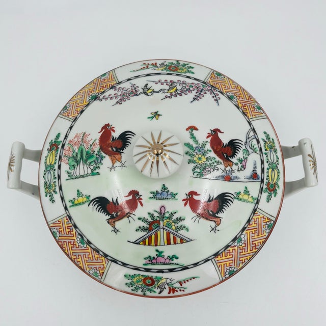 Vintage Chinoiserie Famille Rose Porcelain Covered Tureen Centerpiece - Rooster and Bok Choy Cabbage For Sale - Image 9 of 16