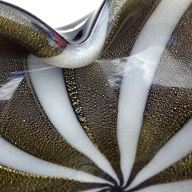 Mid-Century Modern Vintage Murano Alfredo Barbini Black White Gold Flecks Italian Art Glass Mid Century Bowl Ashtray For Sale - Image 3 of 6