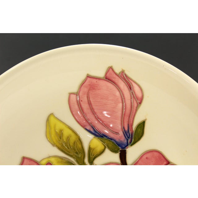 1980s Moorcroft Flambe Pottery Plate With Magnolia Blooms, England 10.5" For Sale - Image 5 of 14