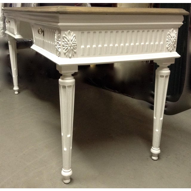 Vintage Neoclassical Fluted Arched Coved Desk With Book-Matched Butterfly Top For Sale - Image 9 of 10
