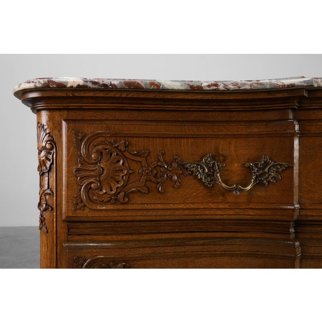 Brown 18th Century Louis XV Oak and Marble Chest of Drawers, France For Sale - Image 8 of 16