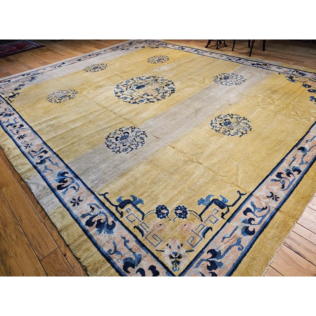 Antique Chinese Peking Rug, Handwoven Ningxia Medallion Pattern, Pale Yellow, 13' X 16' For Sale - Image 4 of 15