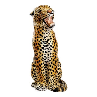 1960s Italian Ceramic Growling Leopard or Cheetah Floor Sculpture or Statue - Signed Italy - Hand Painted With Shiny Glaze - Larger Size For Sale