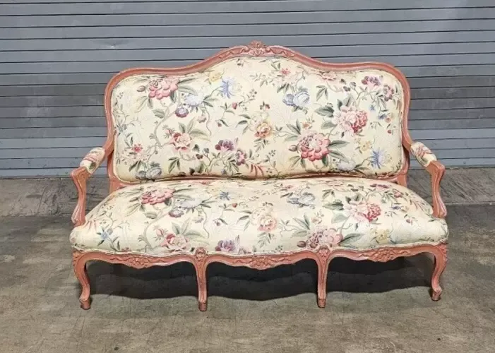 Early 20th Century French Louis XV Style Carved Sofa Red Painted