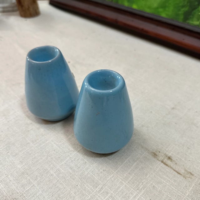 Pair or 1970s Blue Frankoma Lazy Bones Ceramic Candlestick Holders For Sale - Image 4 of 6