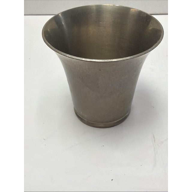 This vintage Kennedy BICENTENNIAL HALF DOLLAR Coin Pewter Shot Glass is a unique and patriotic collectible item. Made with...