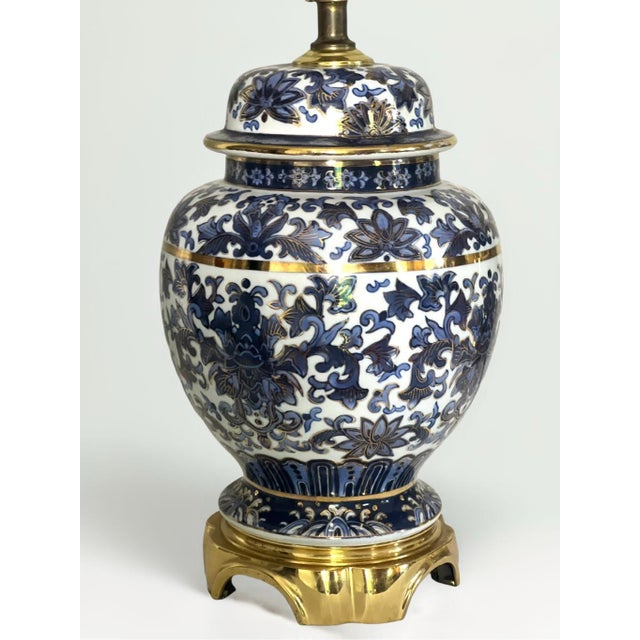 Pair of 1980s Blue and White Ginger Jar Table Lamps With Bronze Mounts and Gilt by Speer For Sale In Philadelphia - Image 6 of 12