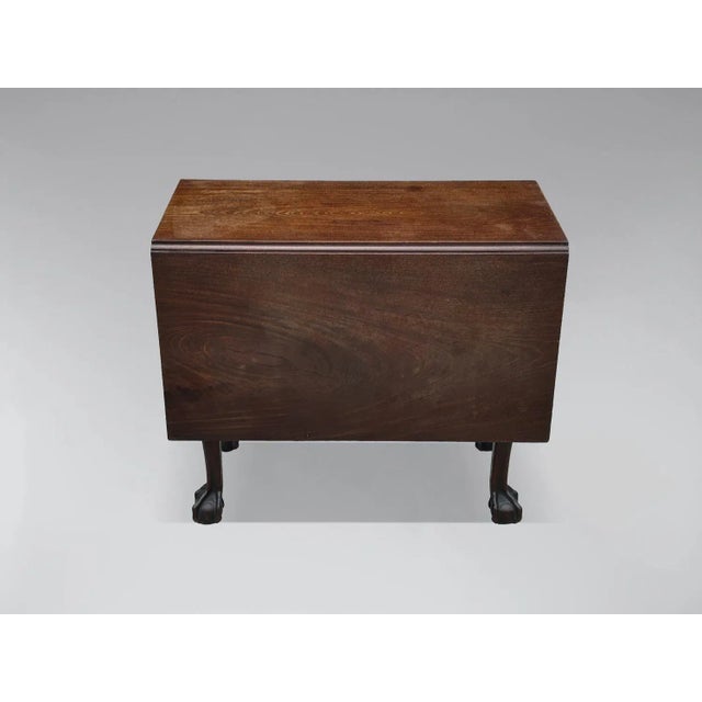 18th Century George II Mahogany Drop-Leaf Table, 1760 For Sale - Image 4 of 12