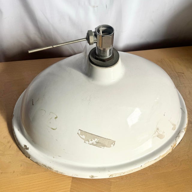 Ceramic Vintage Italian Oval Hand Painted Cherub Sink by Cesame For Sale - Image 7 of 9