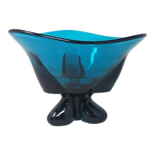 Vintage 1960s Viking Blue Teal Glass 3 Corner Pedestal Bowl For Sale