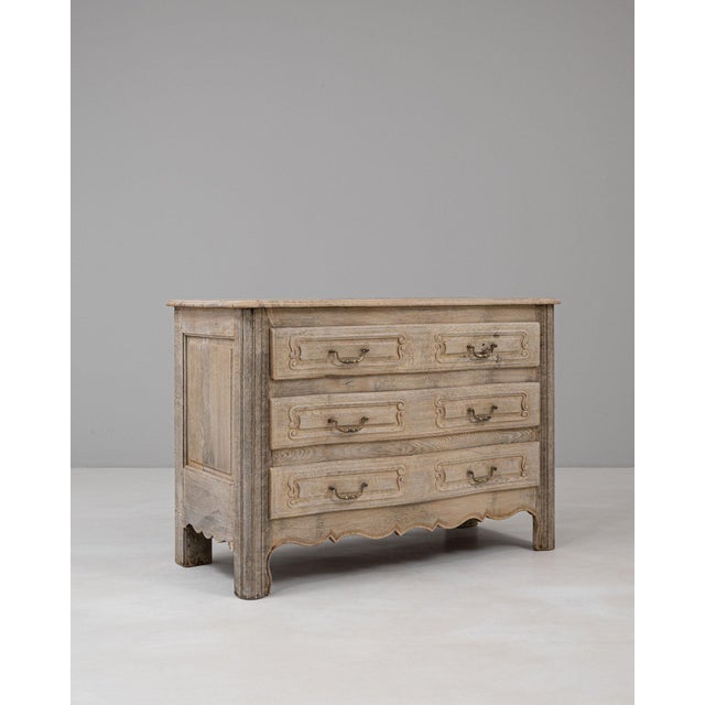 19th Century France Gold Wood Chests of Drawers For Sale - Image 9 of 11