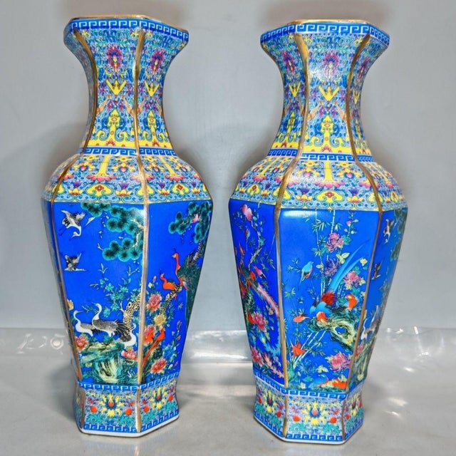 1950s Pair of Chinese Hexagonal Blue Ground Famille Rose Peacock & Bird Porcelain Vases, Chinoiserie Decor Vessels For Sale - Image 5 of 9