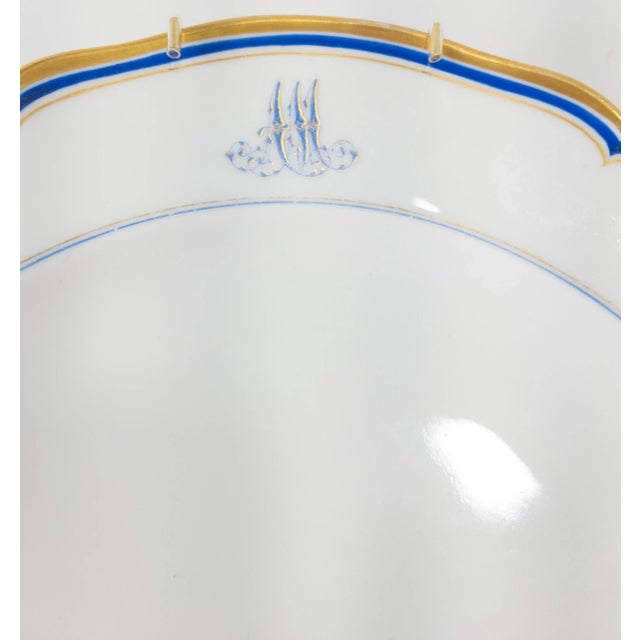 KPM Porcelain 19th Century German Kpm Porcelain Decorative Dinner Plate For Sale - Image 4 of 11
