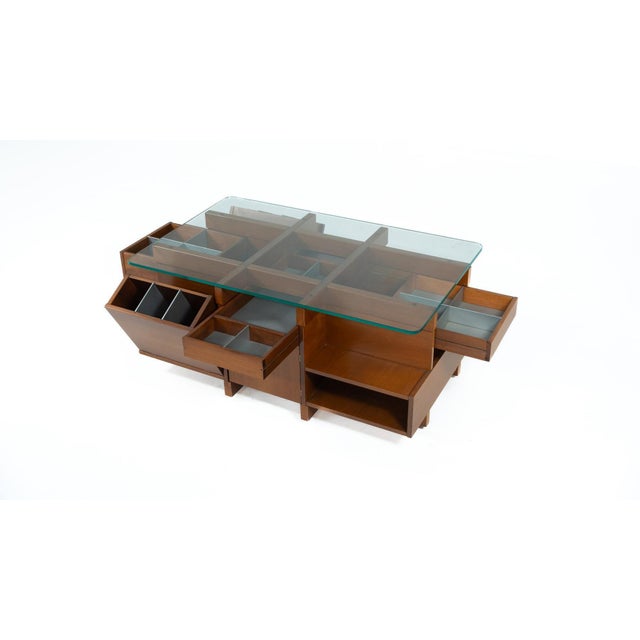 1970s Mid-Century Modern Coffee Table with Wood and Glass Compartments, Italy, 1970s For Sale - Image 5 of 14