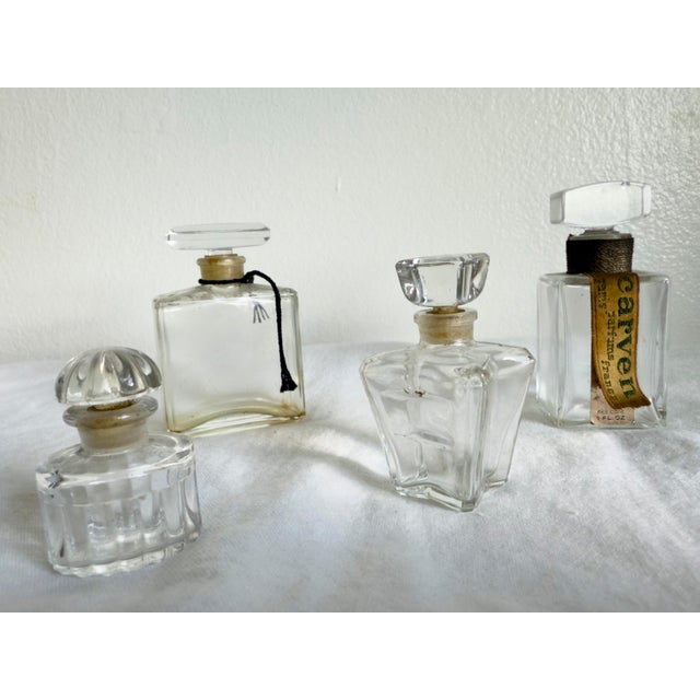 Chanel Vintage 1940s–1960s French Art Deco Glass Perfume Bottles Chanel Style Carven Set of 4 Flacons For Sale - Image 4 of 15