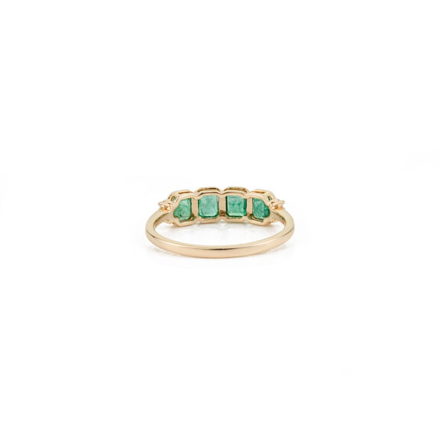 1 Carat Emerald Bezel-Set Band Ring Size 5 With Diamond Accents in 14k Gold For Sale - Image 9 of 16