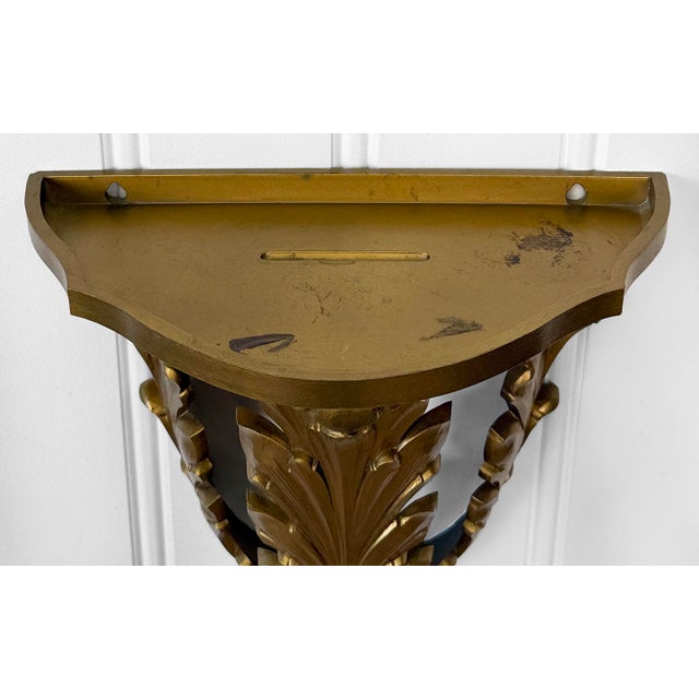 1970s Vintage Hollywood Regency Rococo Gold Wreath Wall Shelf For Sale - Image 5 of 7