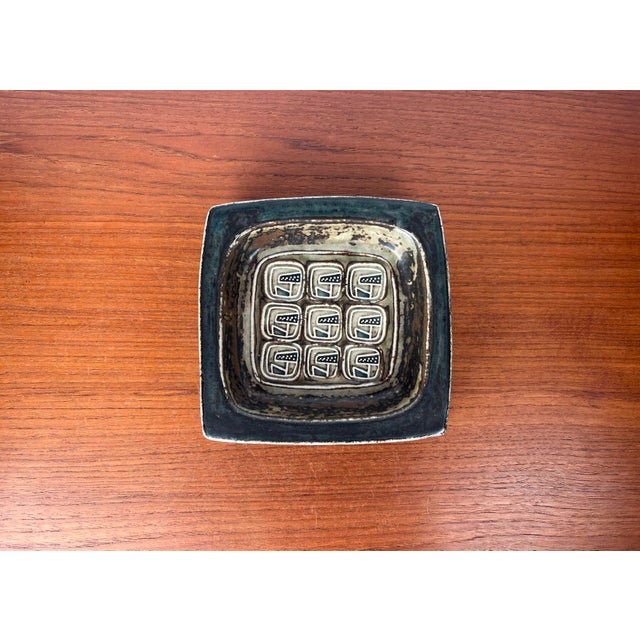 Mid-Century Modern Danish Brutalist Ceramic Bowl by Jorgen Mogensen for Royal Copenhagen, 1960s, in Very Good conditions....