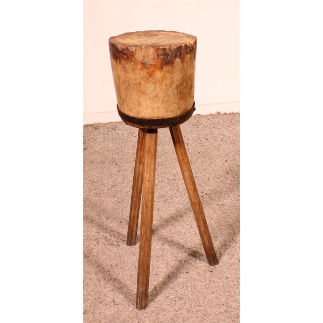 19th Century Brown Poultry Block For Sale - Image 4 of 9