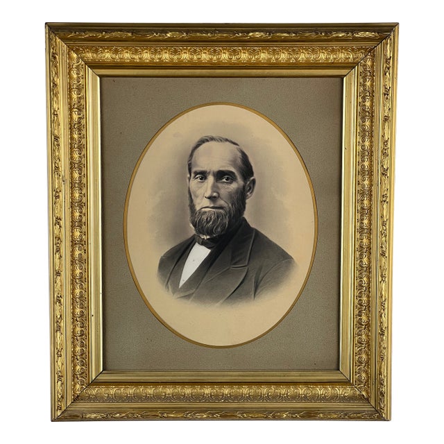 Antique Civil War Era Portrait of a Gentleman in Gilt Wood Frame For Sale