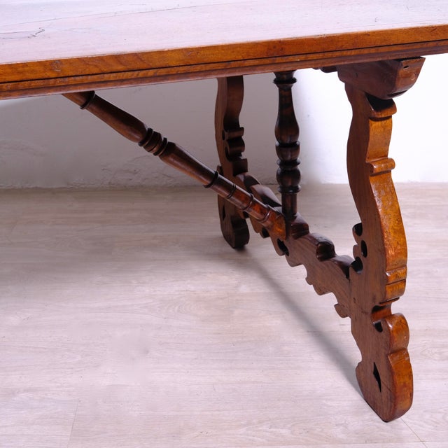 Walnut Table from Frattino, Late 19th Century For Sale - Image 4 of 18