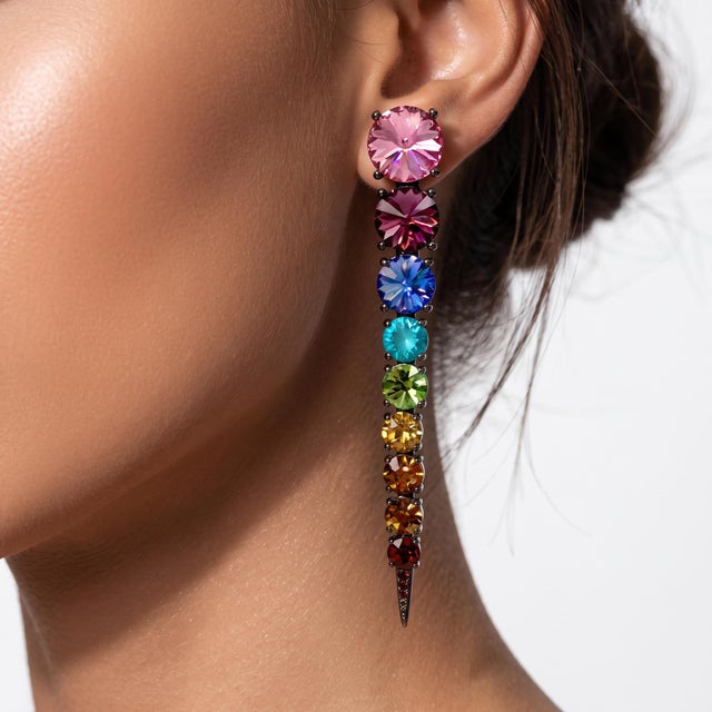 Oscar de la Renta Oscar De La Renta Hematite Plated Rainbow Swarovski Crystal Drop Earrings, Pair For Sale - Image 4 of 10
