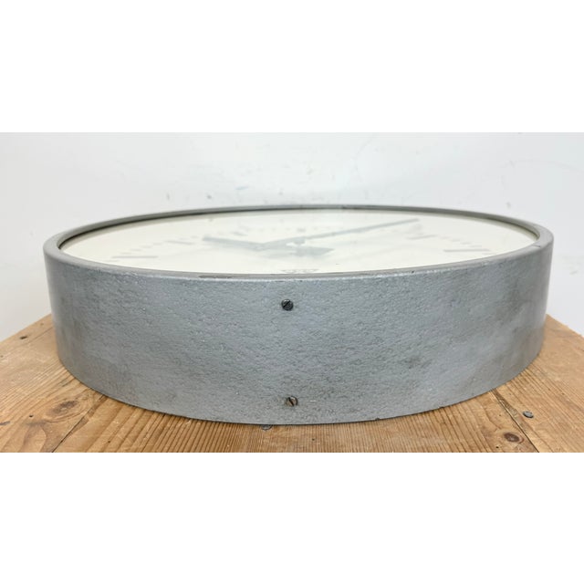 Metal Vintage Industrial Factory Wall Clock from Pragotron, 1960s For Sale - Image 7 of 16