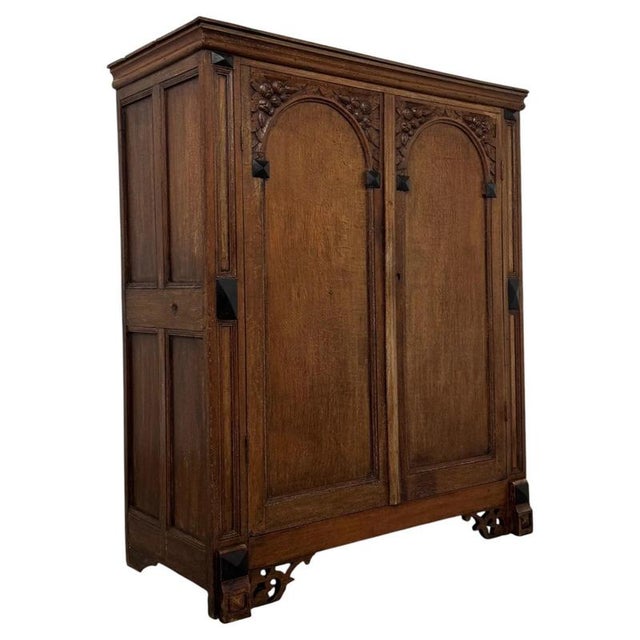Antique 18th Century Georgian English Oak Cupboard For Sale - Image 3 of 11