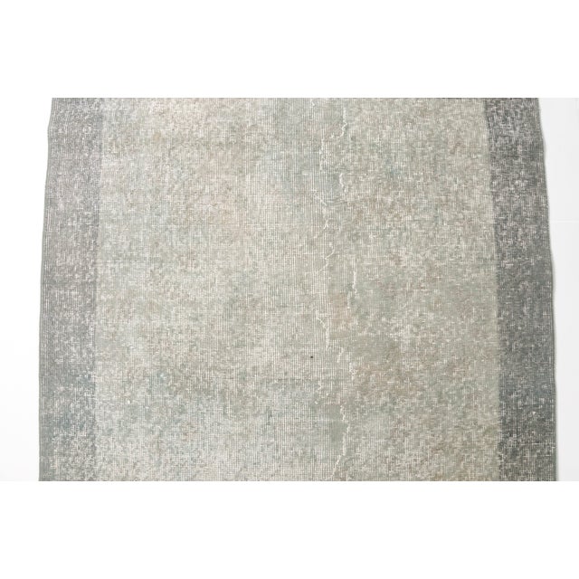 Mid 20th Century Gray Oushak Home Living Rug For Sale - Image 4 of 10