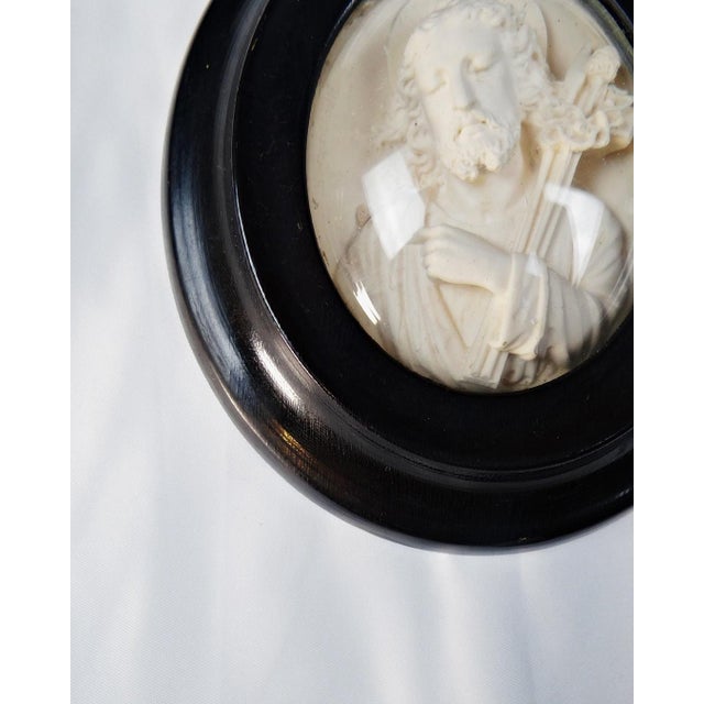 19th Century Napoleon III Reliquary Frame Bust of Christ Blessing in Meerschaum For Sale - Image 5 of 11