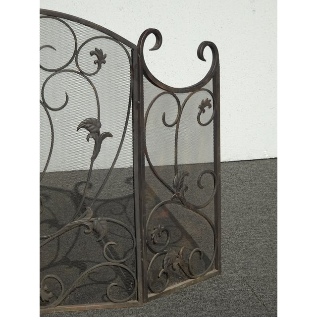 Vintage Black Fireplace Screen W Mesh Backing & Leaf Decor - French Country For Sale In Los Angeles - Image 6 of 17