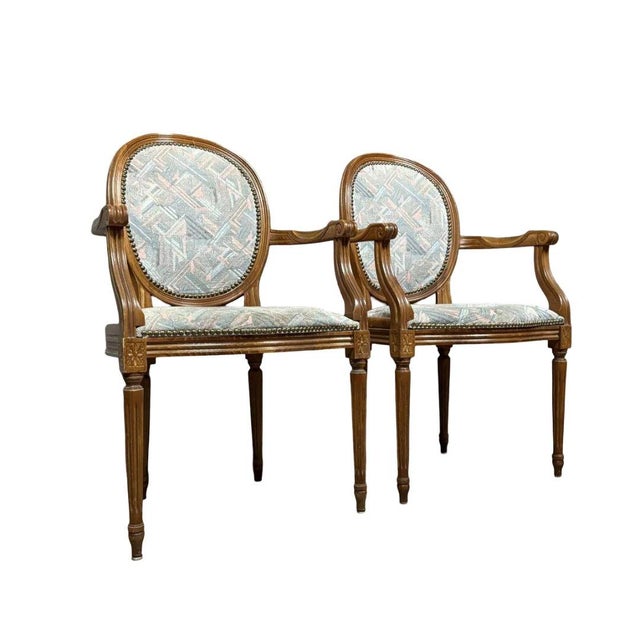 1920s Louis XVI Armchairs with Medallion Backs, 1920s, Set of 2 For Sale - Image 5 of 7
