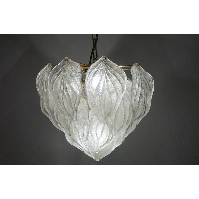 Gold Italian Murano Ice Glass Leaf Arischoken Pendant Lamp from Novaresi, 1970s For Sale - Image 8 of 13