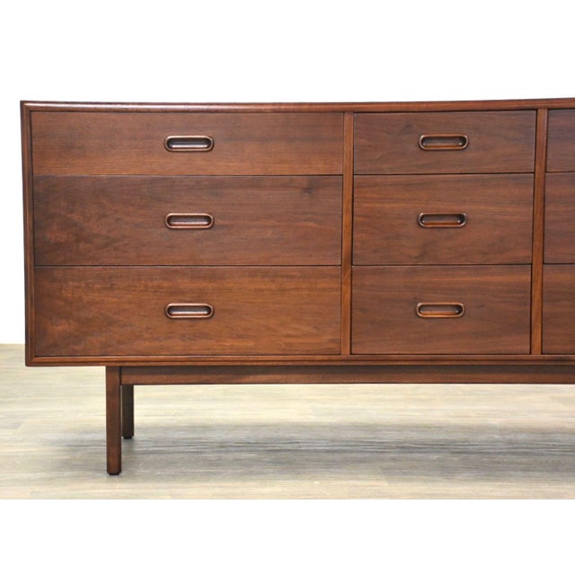 1960s Refinished Jack Cartwright for Founders Walnut Dresser For Sale - Image 9 of 11