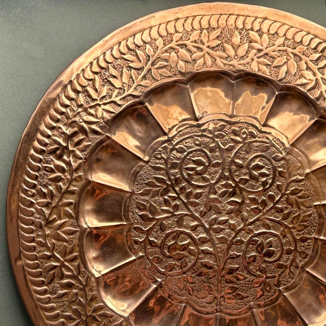 Turkish Vintage Mid 20th Century Turkish Hand Hammered Copper Tray With Floral Vine Tree of Life Repoussé For Sale - Image 3 of 7