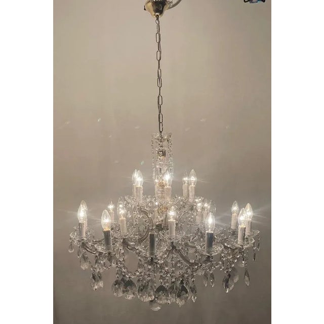 Glass Large Crystal Maria Teresa Chandelier with 24 Lights, 1960s For Sale - Image 7 of 13
