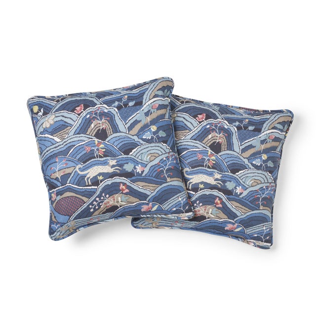 Contemporary Schumacher Rolling Hills Pillow in Blue For Sale - Image 3 of 8