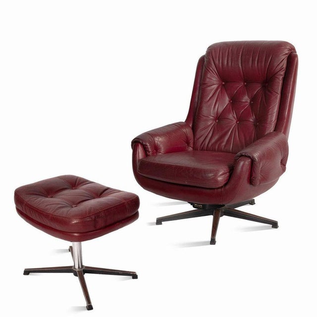 Set of Leather Armchair and Ottoman from Peem, 1970s For Sale - Image 12 of 12