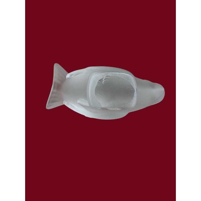 Mid 20th Century Lalique Frosted Crystal Sparrow Figurines Set of 2 Decorative Sculptures France For Sale - Image 12 of 17