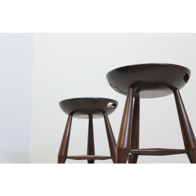 Mocho Stools in Brazilian Walnut by Sergio Rodrigues, 1960s, Set of 2 For Sale - Image 9 of 16