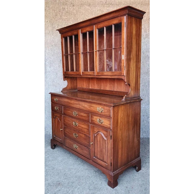 American Late 20th Century Henkel Harris American Colonial Cherry Wood Sideboard Buffet With Hutch Top For Sale - Image 3 of 9